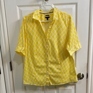 Talbots Wrinkle Resistant Top Womens Size 16 Yellow White Button Up Short Sleeve